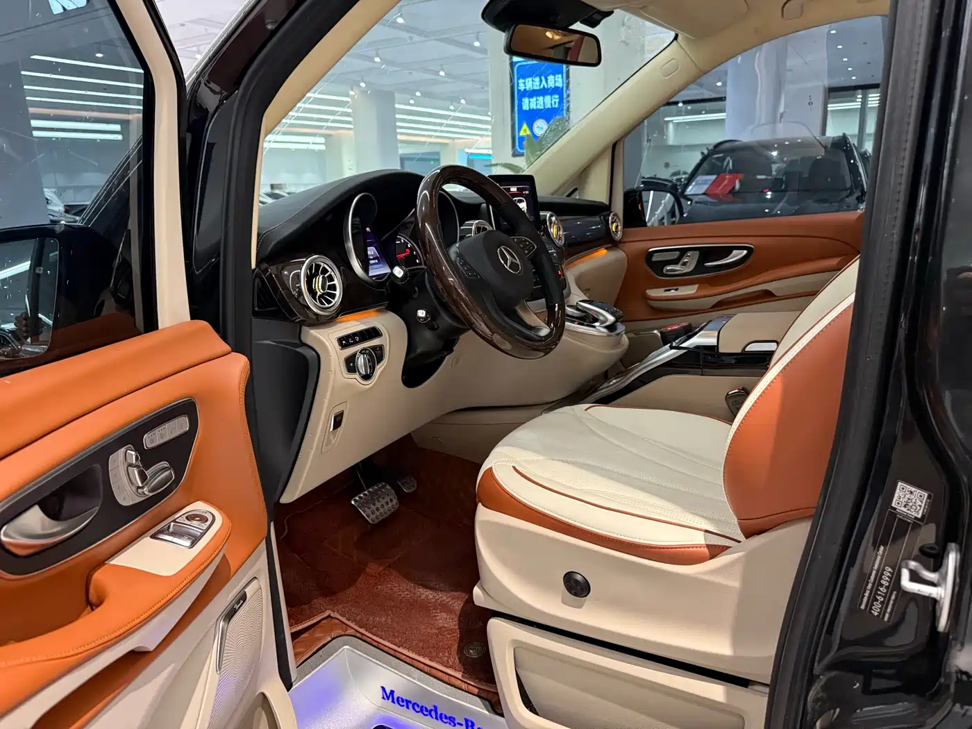 Mercedes-Benz V-Class 2016 V 260 Premium Edition фото 4