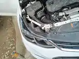 Photo 7 - Chevrolet Cruze