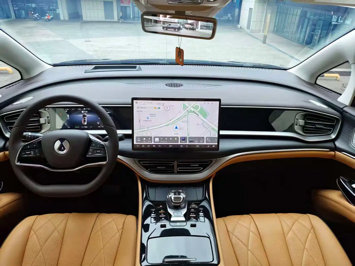 Denza D9 2024 DM-i 980 AWD Prestige фото 6