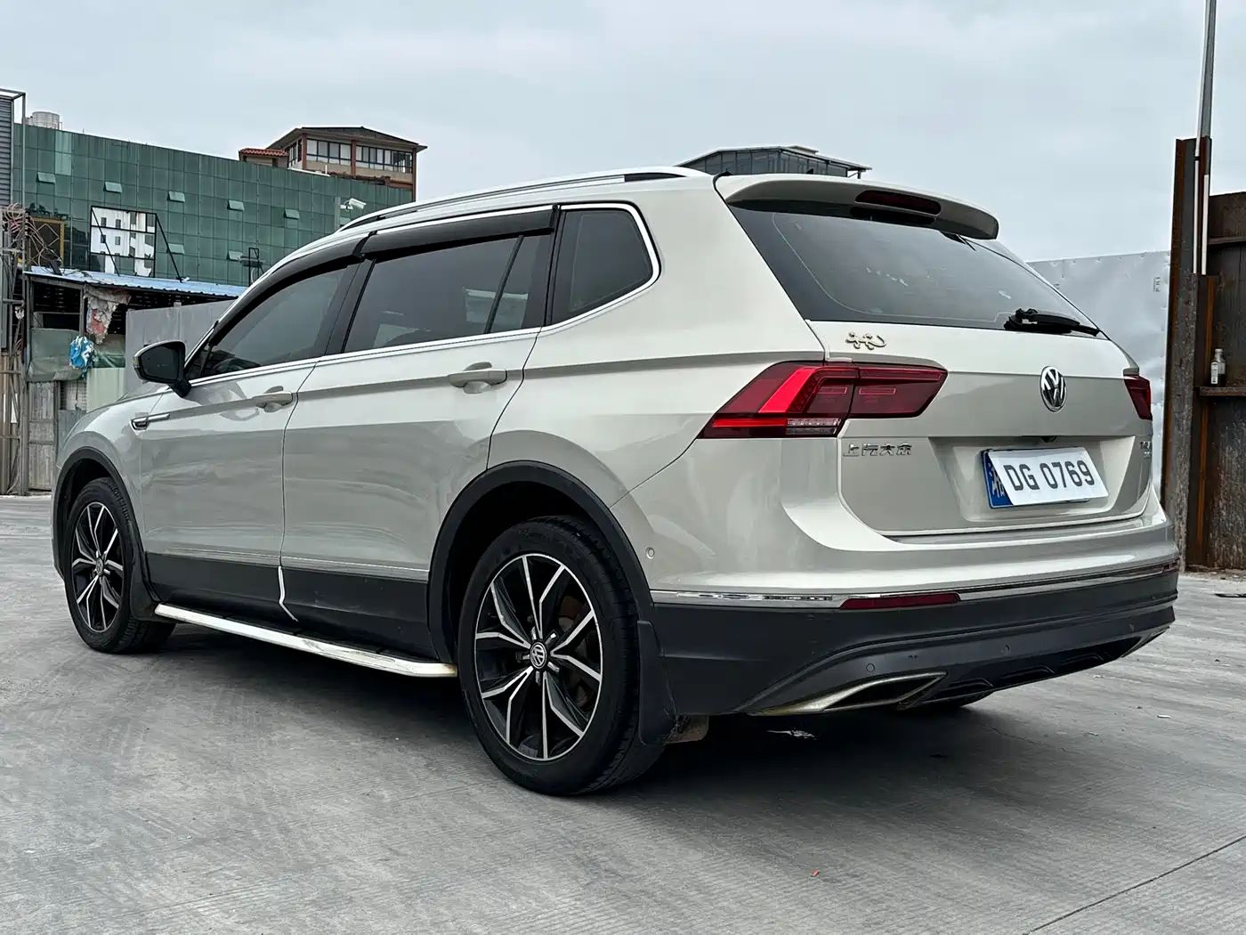 Volkswagen Tiguan L 2017 380TSI Automatic 4WD Flagship Edition фото 7