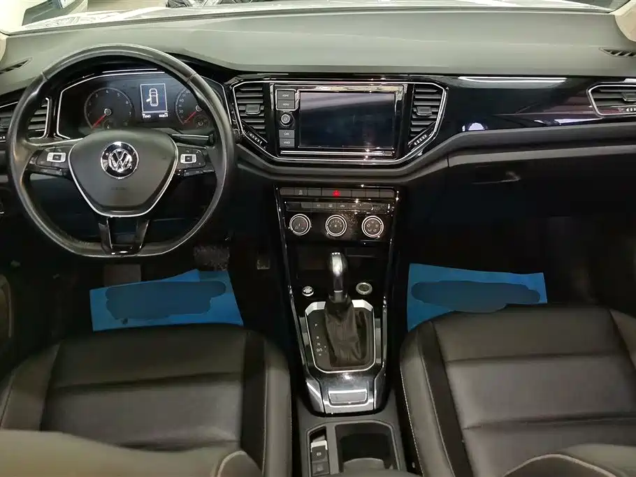Volkswagen T-ROC 2019 280TSI DSG 2WD Comfort Version China VI фото 11