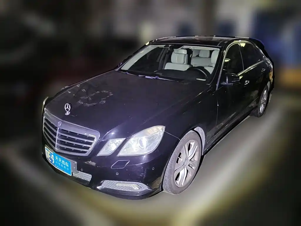Фото 1 - Mercedes-Benz E-Class (Import)