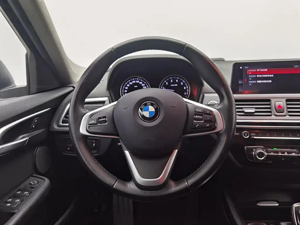 Photo 11 - BMW 1 Series