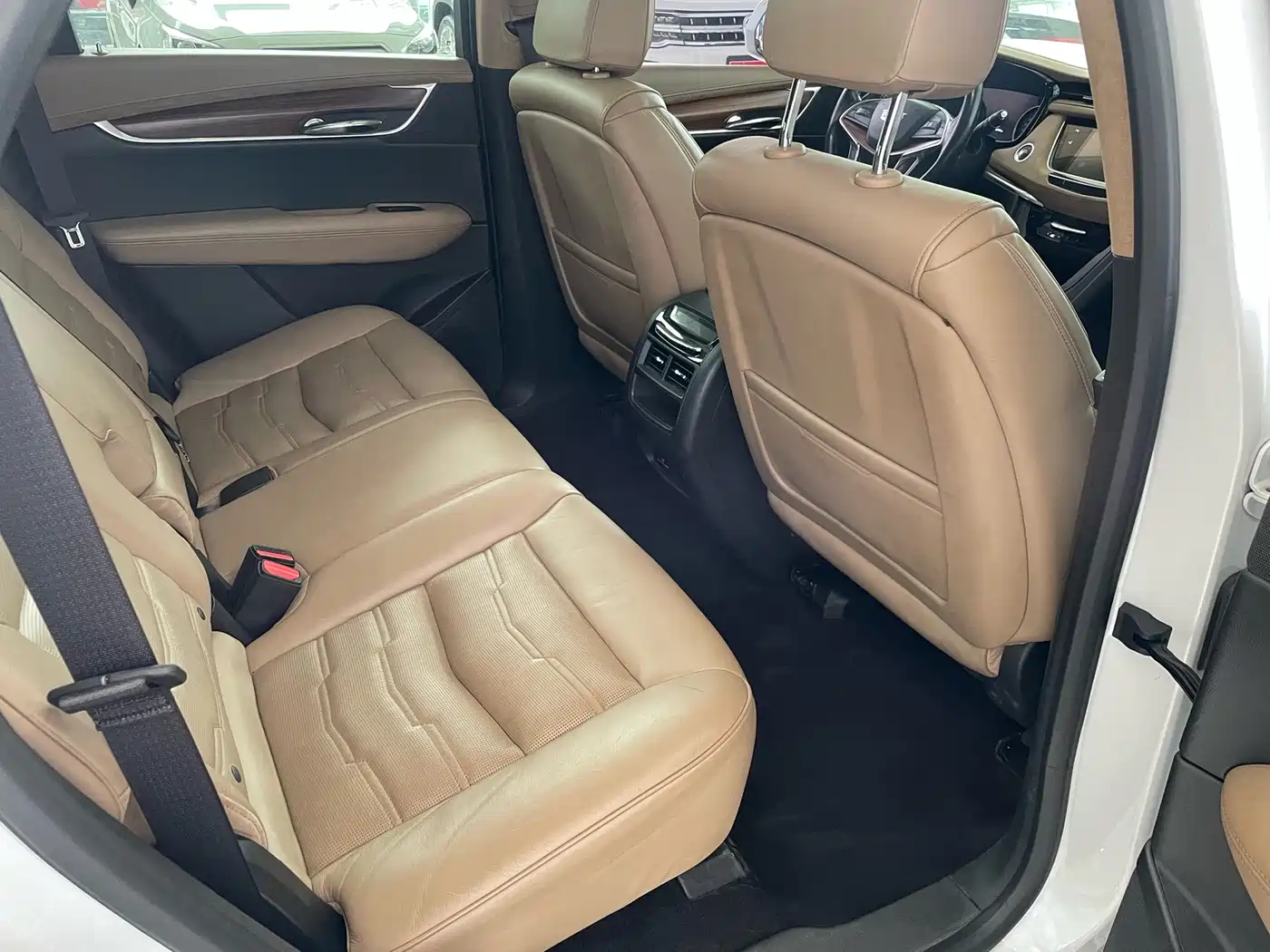 Cadillac XT5 2018 28E 4WD Platinum Edition фото 15