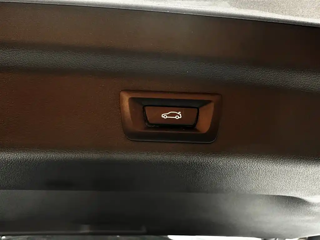 BMW X1 2023 sDrive20Li X Design Package фото 22