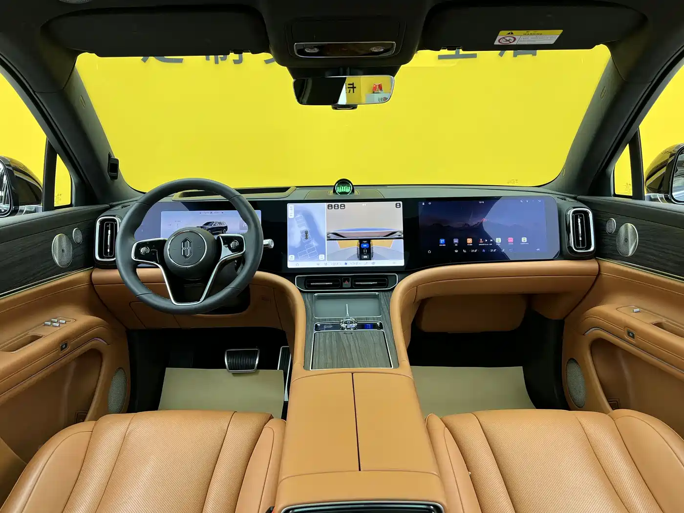 AITO Wenjie AITO M9 2024 Range Extender Max Edition 42kWh 6-seater фото 22