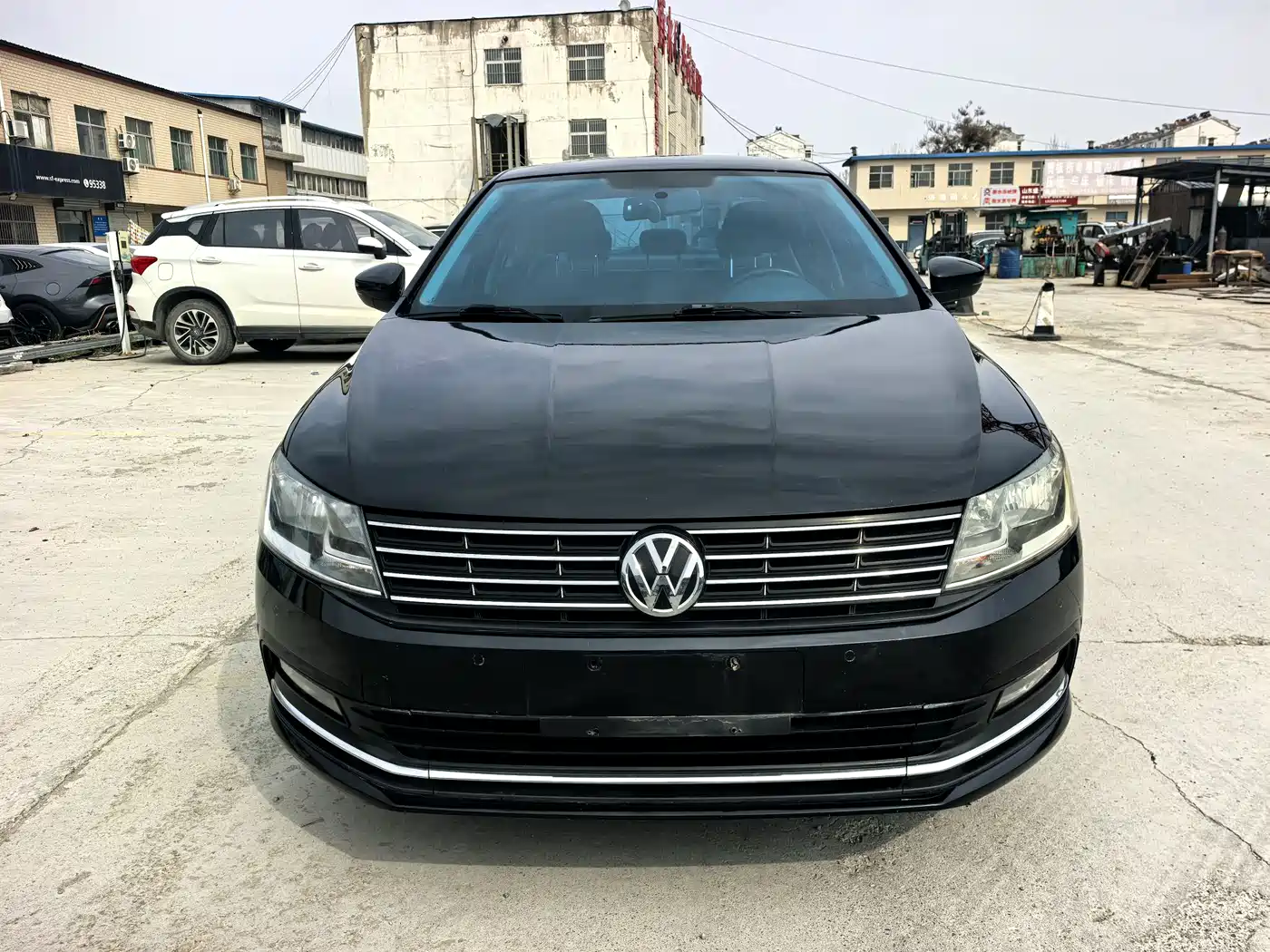 Volkswagen Lavida 2017 230TSI DSG Comfort Edition фото 2