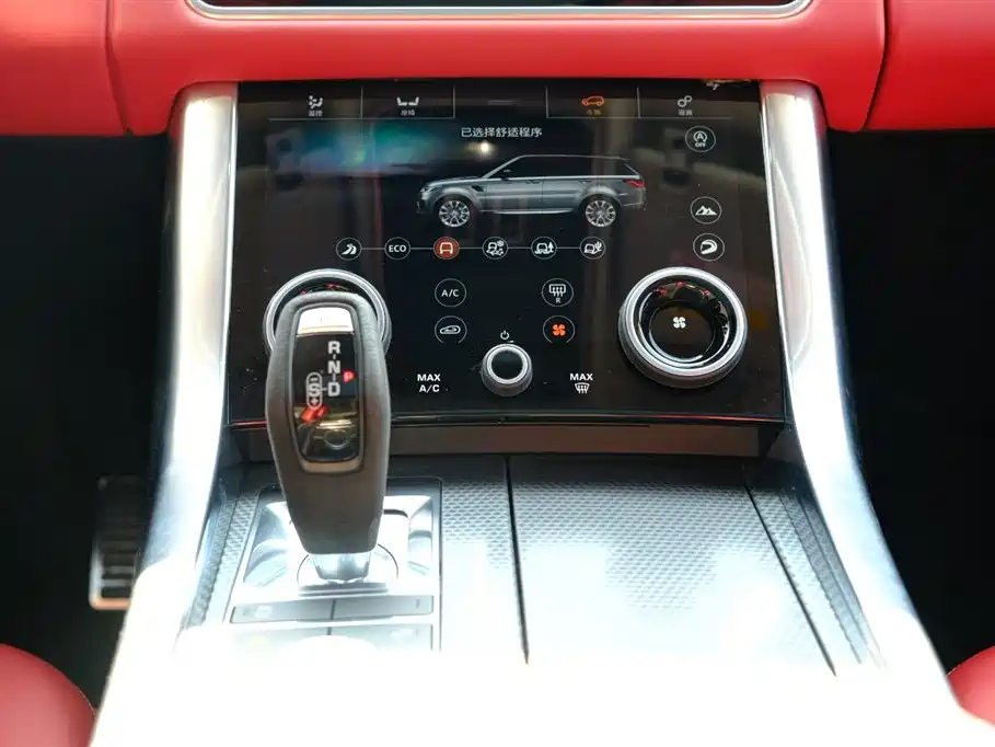 Land Rover Range Rover Sport 2021 3.0 L6 HST фото 25