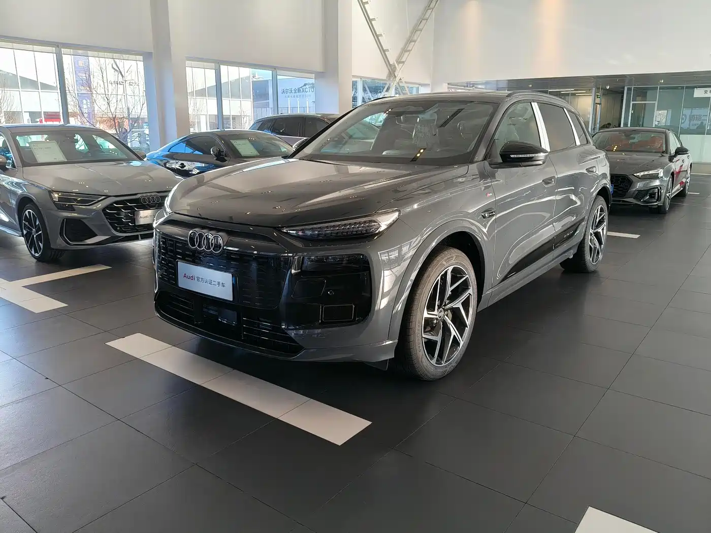 Audi Q6L e-tron 2025 Model Pioneer Edition