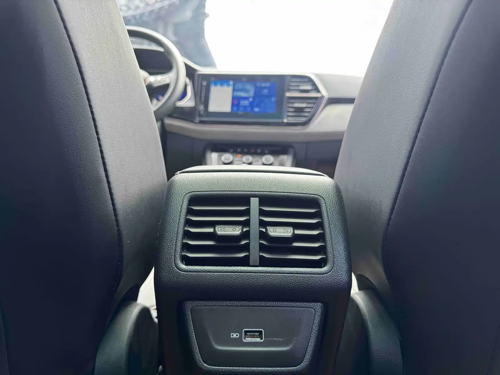 Фото 18 - Jetta VS7