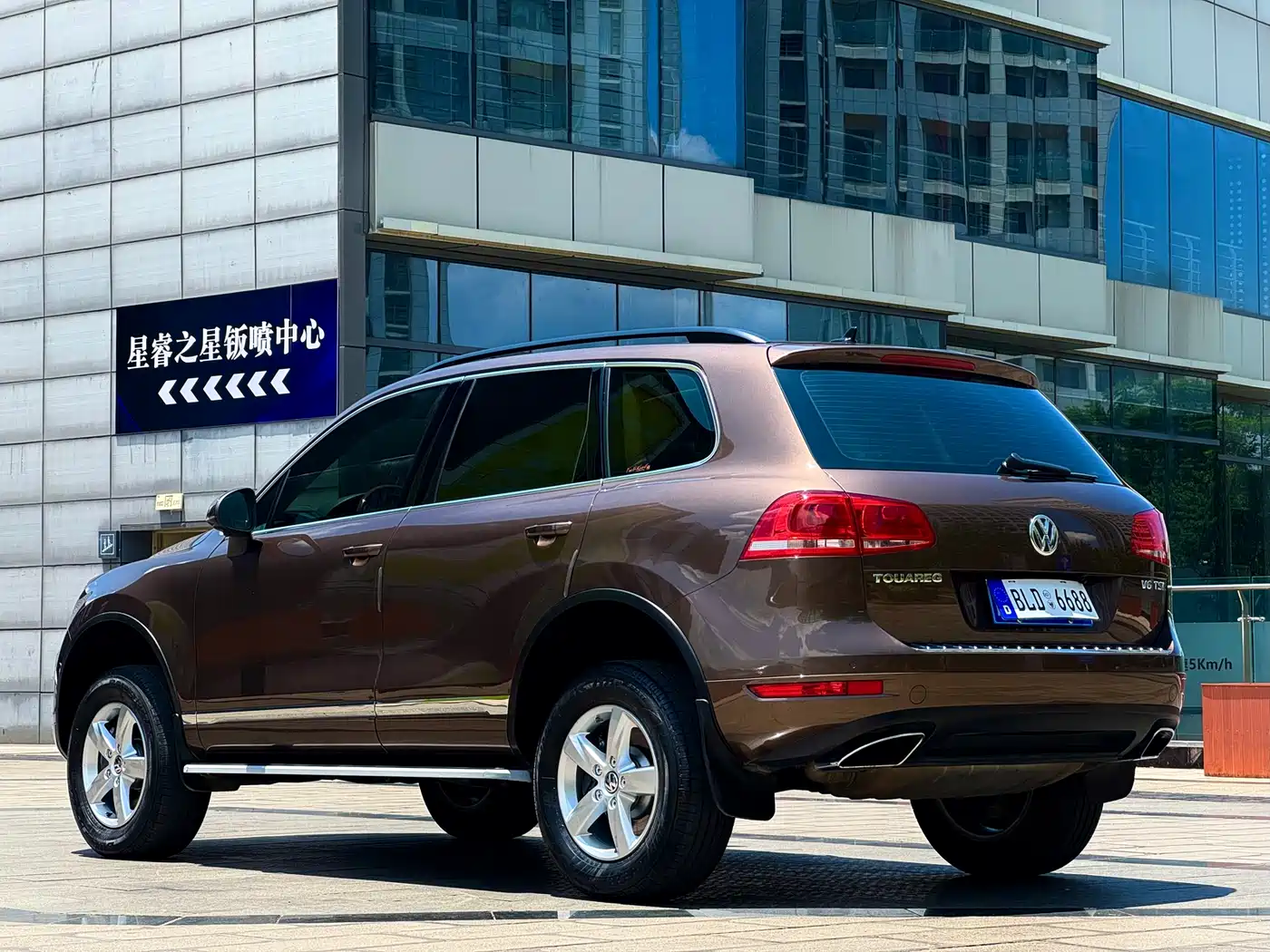 Volkswagen Touareg 2011 3.0TSI Comfort фото 17