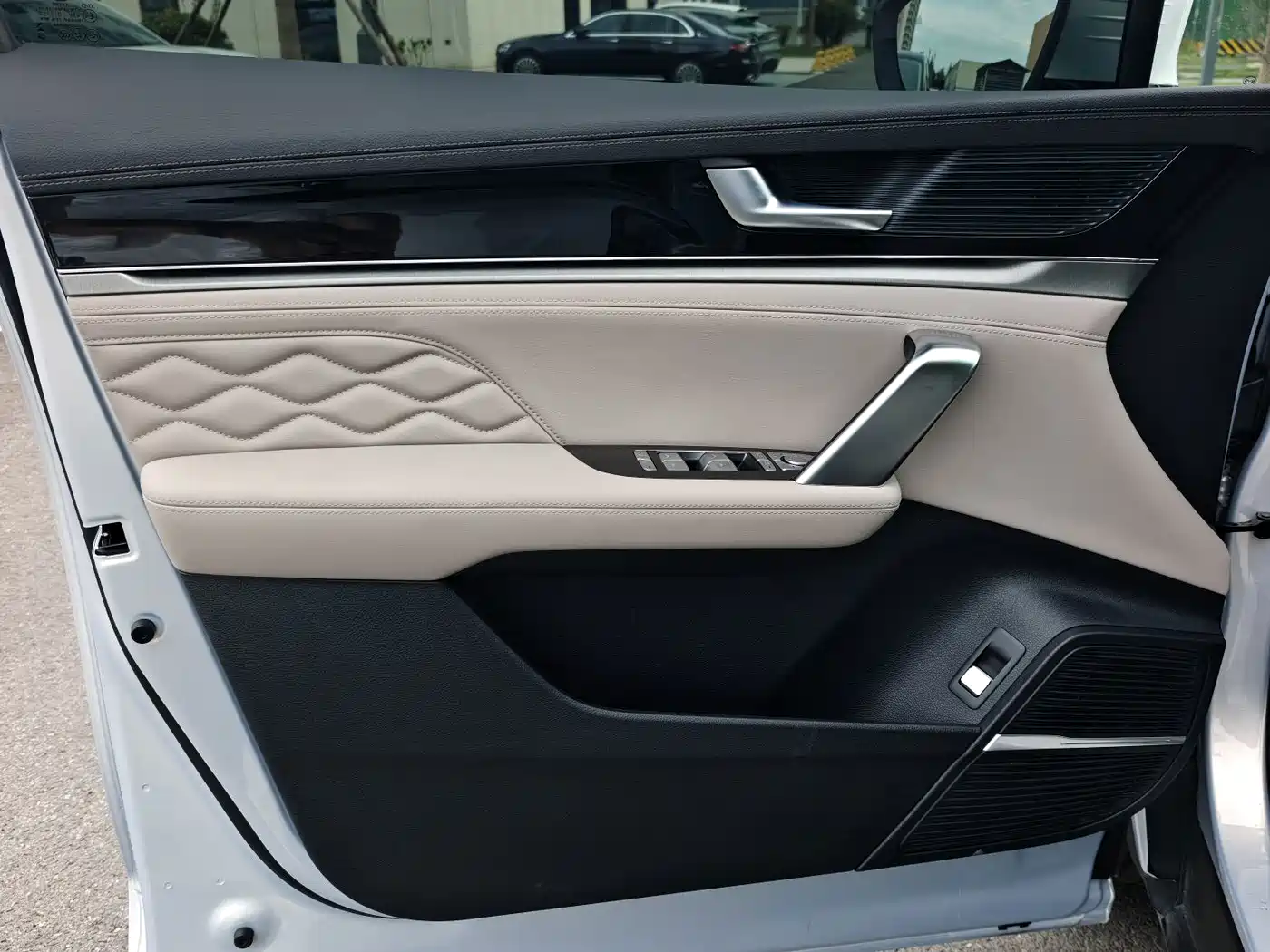 BYD Tang New Energy 2025 2026 DM-i 115KM Premium