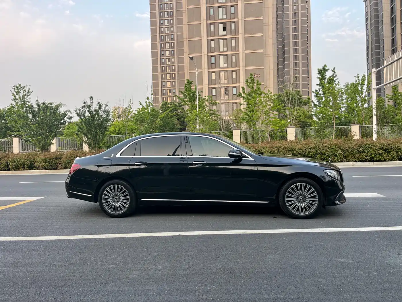 Mercedes-Benz E-Class 2020 Facelift E 300 L Fashion фото 5