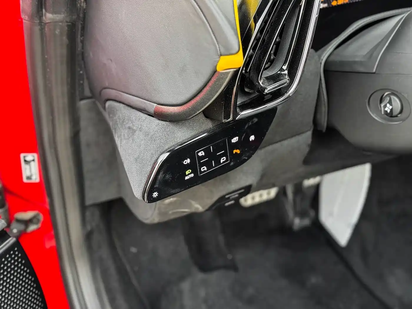 Ferrari Roma 2024 2020 3.9T V8