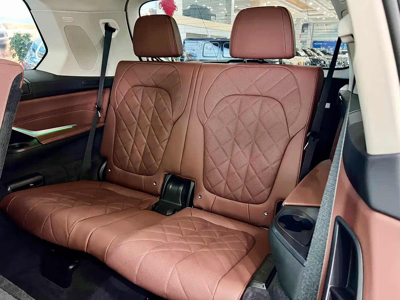 BMW X7 2025 2024 xDrive40i Leading Luxury Package