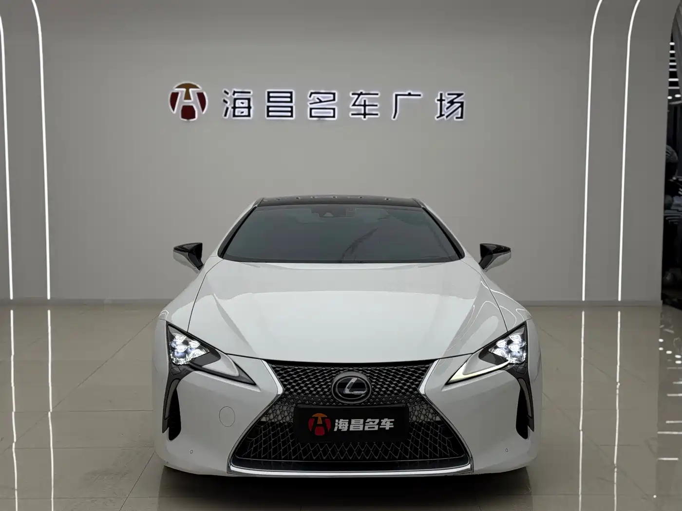 Lexus LC 2021 500h Special Edition фото 2
