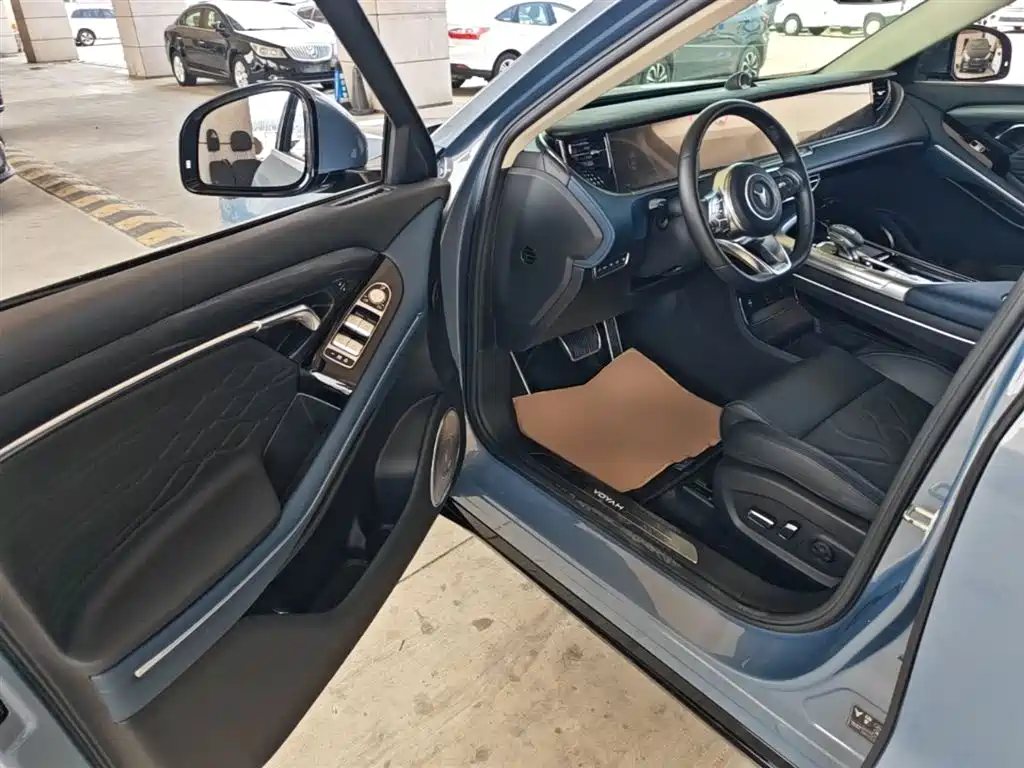 Voyah Auto VOYAH FREE 2021 AWD Standard Range Extender Exclusive Luxury Package фото 16