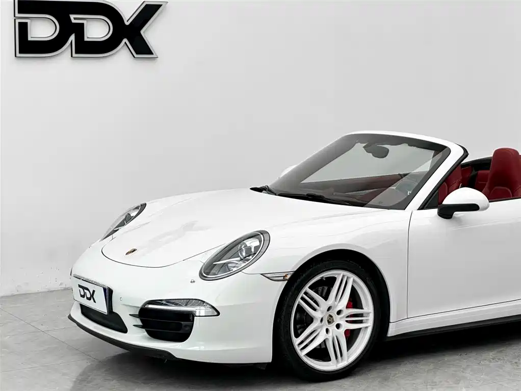 Porsche 911 2013 Carrera 4S Cabriolet 3.8L фото 3