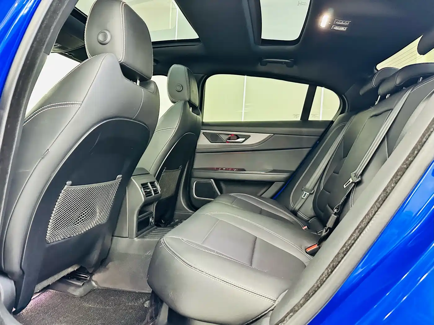 Jaguar XEL 2019 2020 2.0T 200PS R-DYNAMIC Youth Sport Edition
