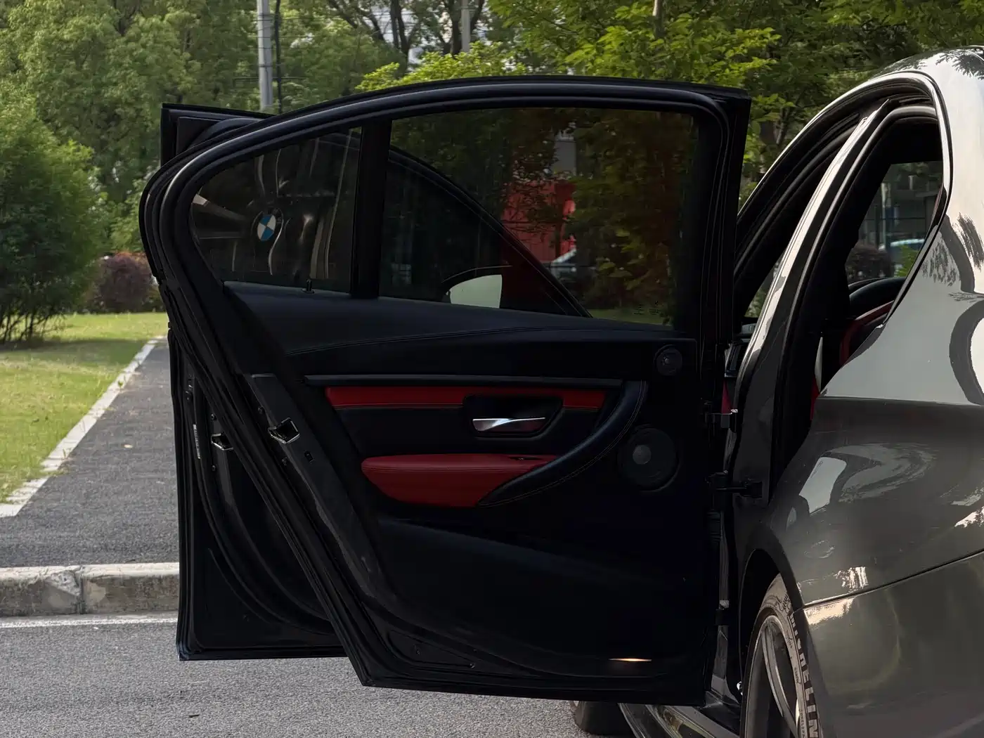 BMW M3 2014 BMW M3 Sedan фото 24