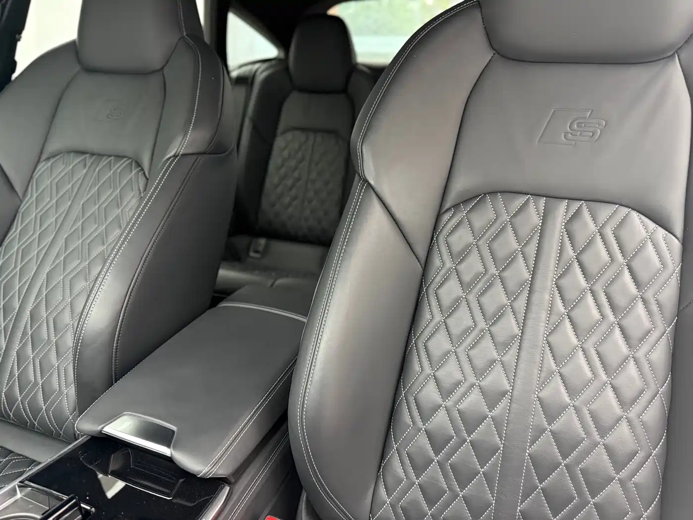 Фото 8 - Audi A7