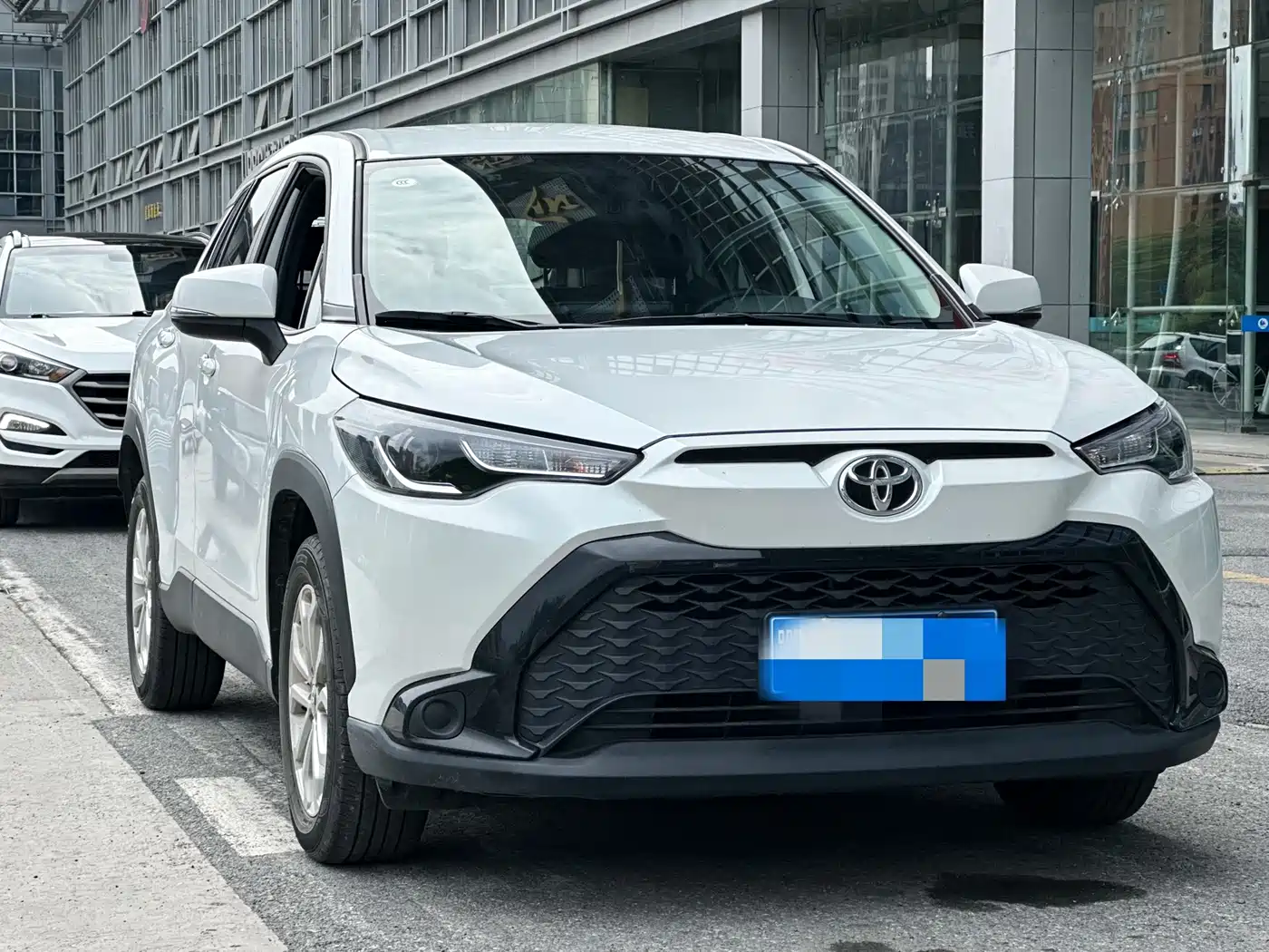Toyota Frontlander 2024 2.0L CVT Elite Edition фото 3