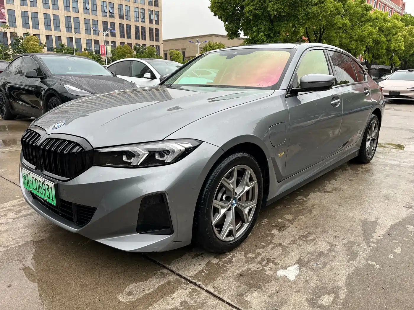 BMW i3 2022 eDrive 35 L фото 2