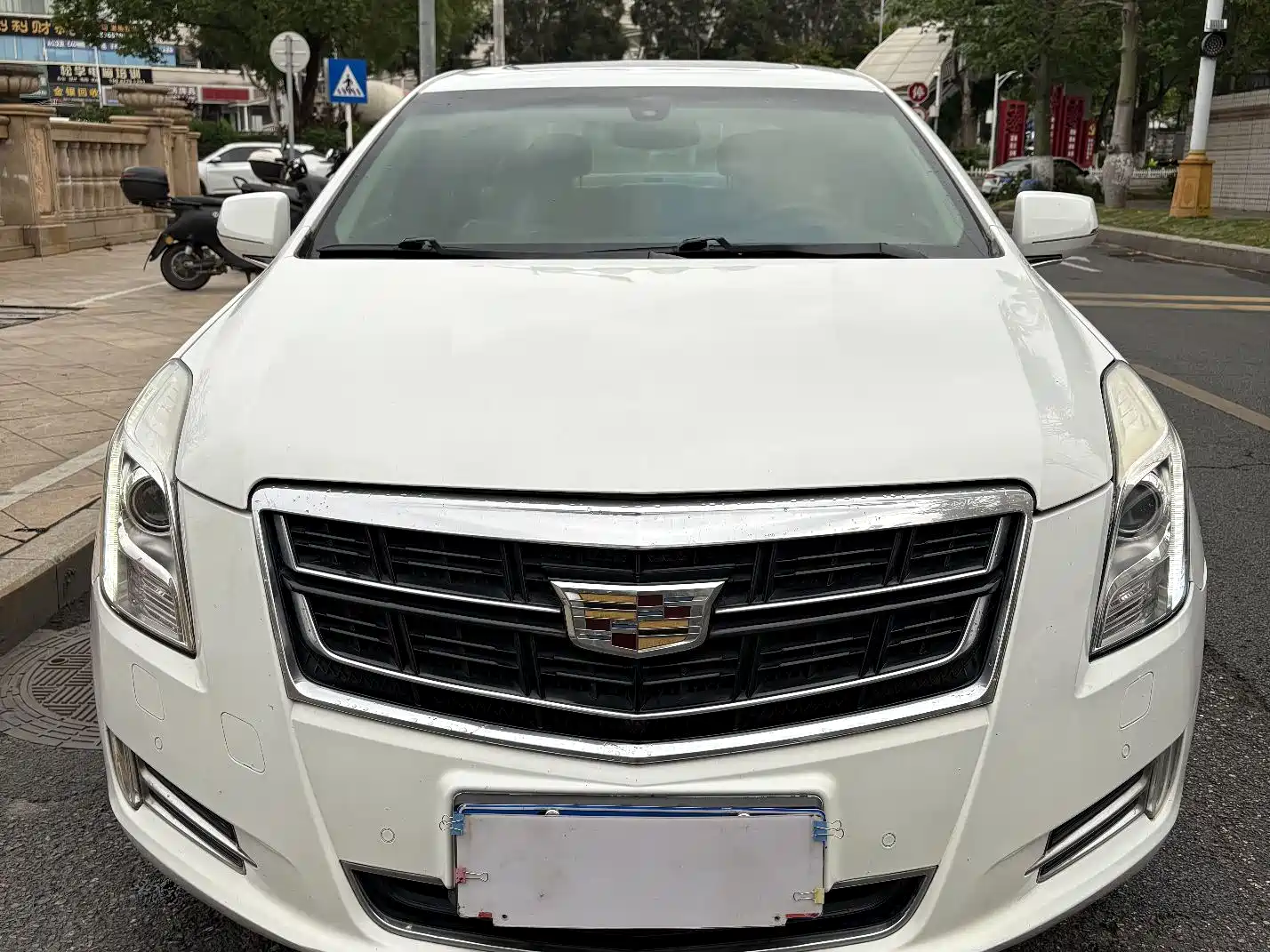 Photo 2 - Cadillac XTS