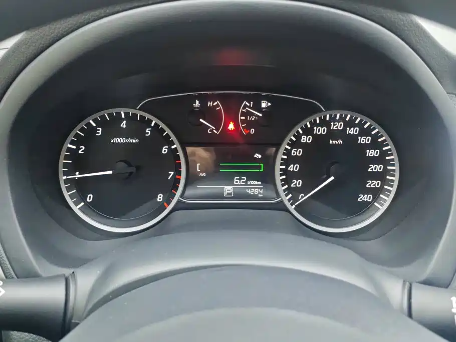 Nissan Sylphy 2026 2024 Facelift III Classic 1.6XE CVT Comfort Edition