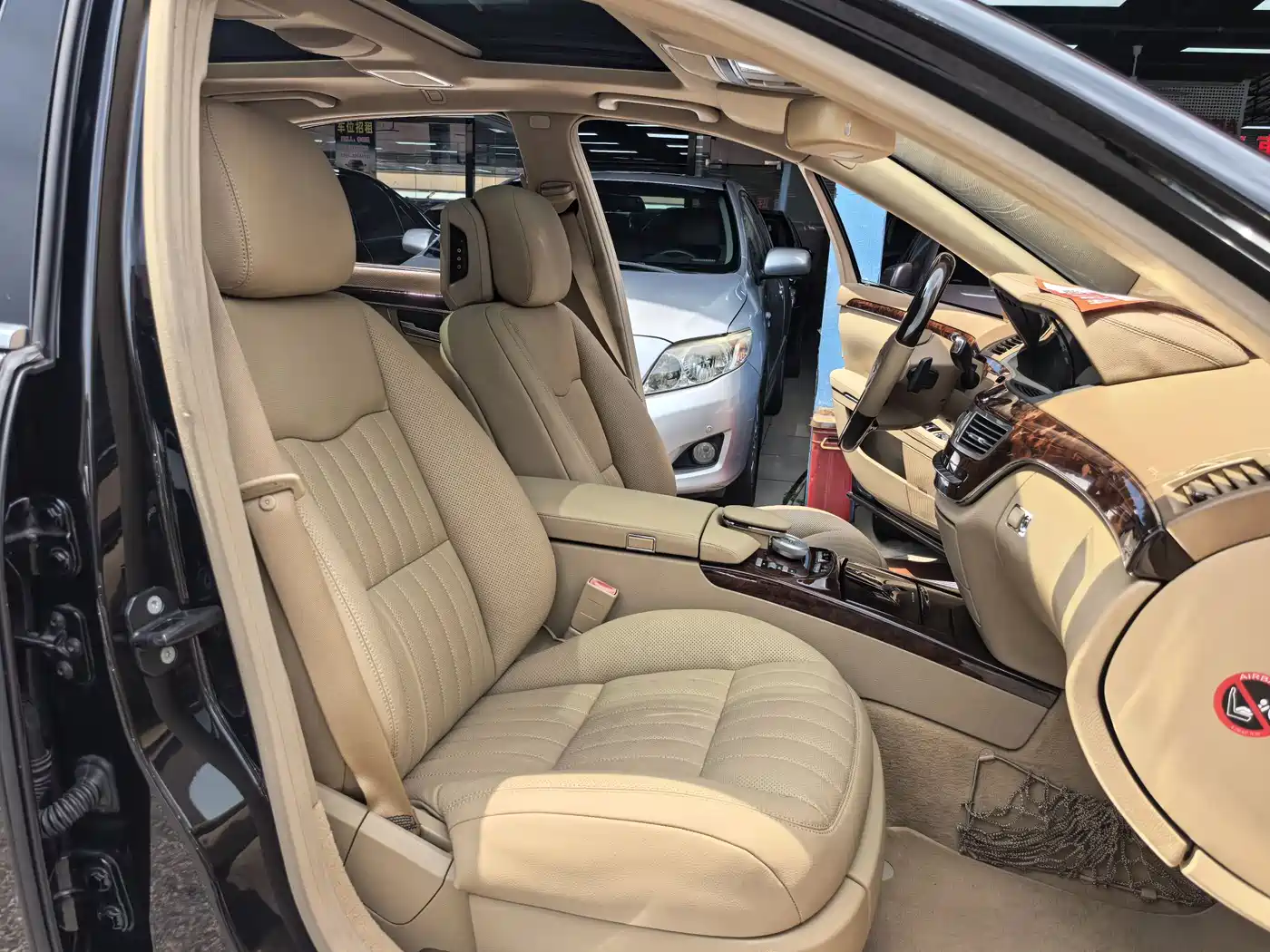 Mercedes-Benz S-Class 2010 S 350 L 4MATIC фото 14
