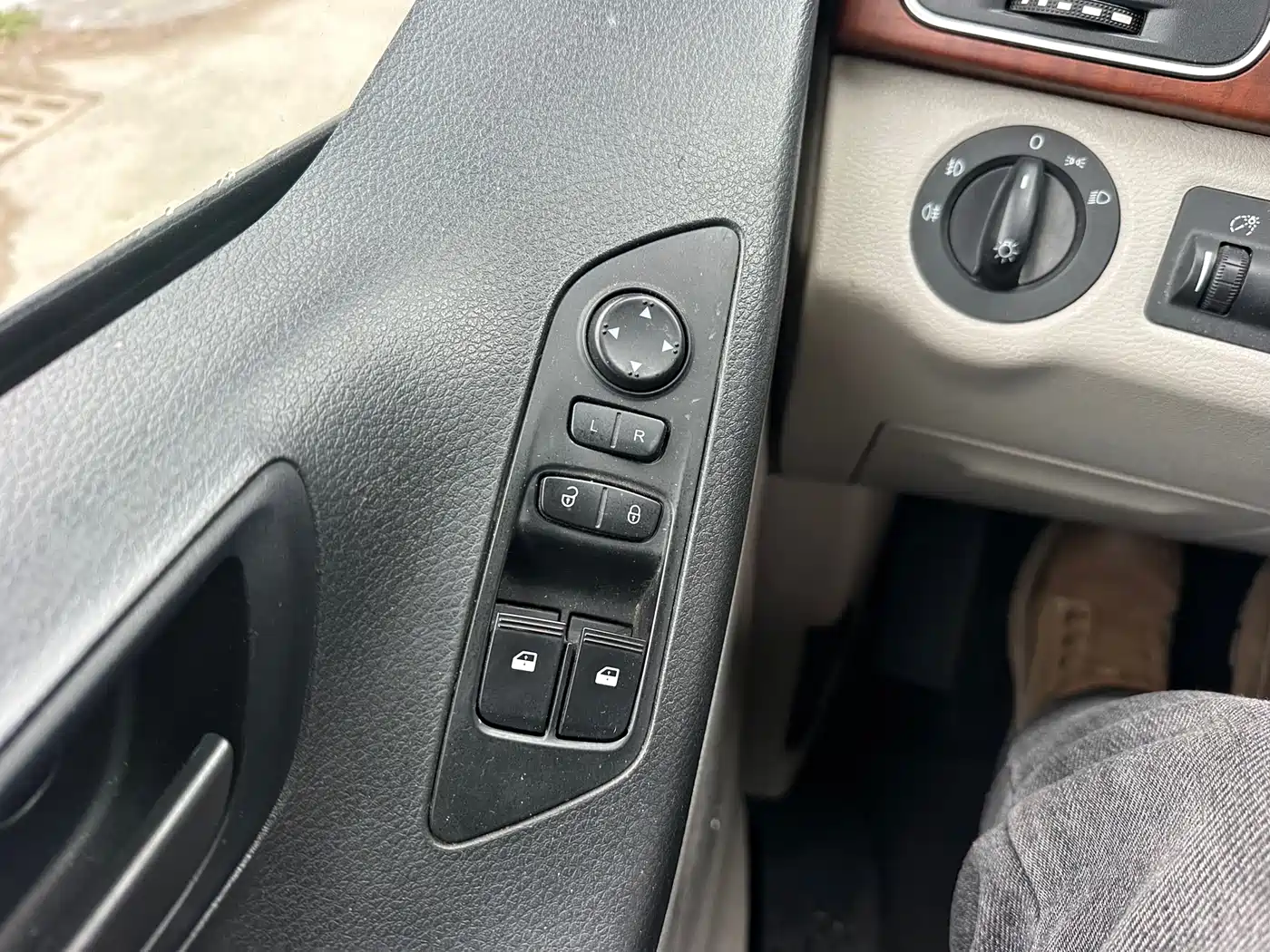 SAIC Maxus Maxus G10 2016 2.4L Manual Elite фото 18