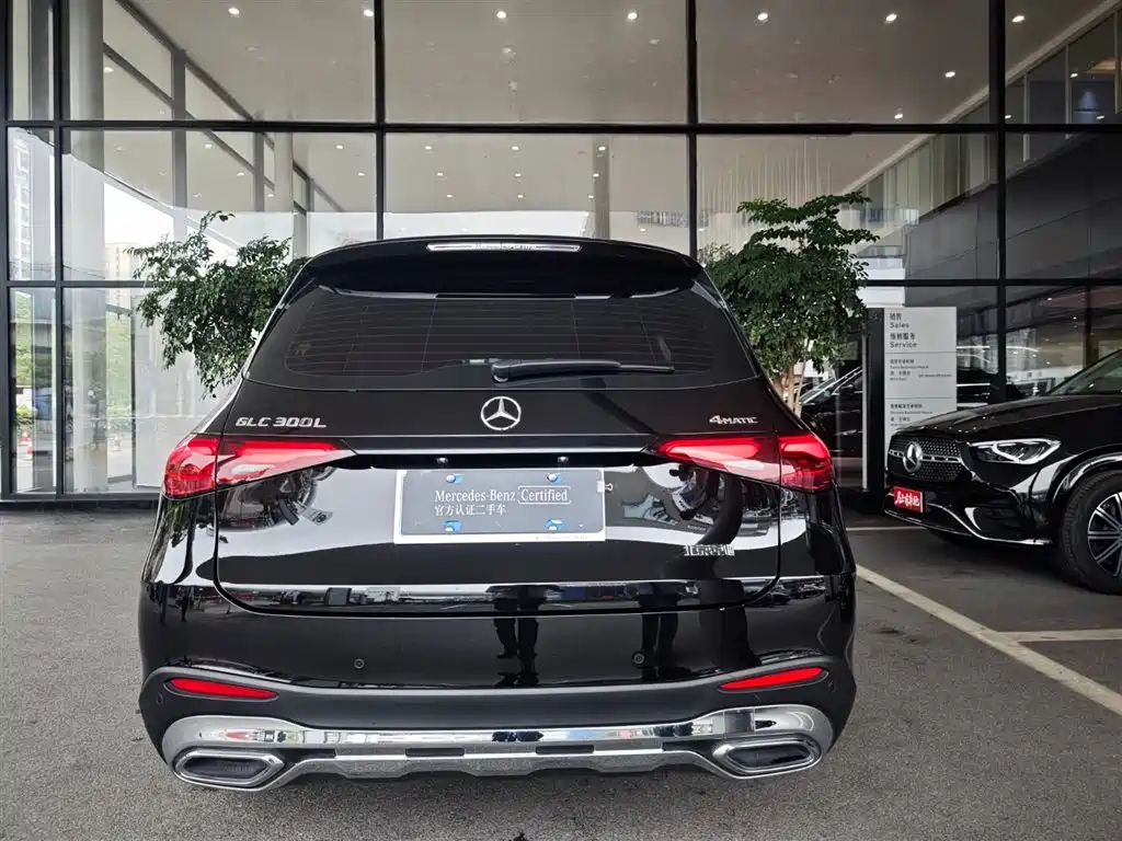 Mercedes-Benz GLC 2025 Facelift GLC 300 L 4MATIC Dynamic 7-seater фото 6
