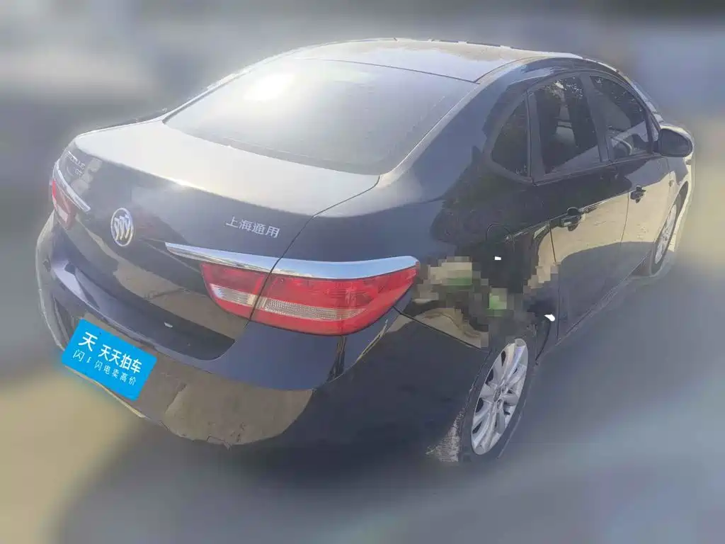 Photo 2 - Buick Excelle