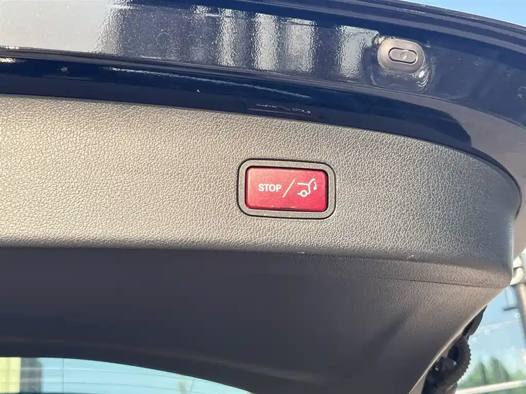 Mercedes-Benz GLC 2024 GLC 260 L 4MATIC Dynamic 5-seater фото 6