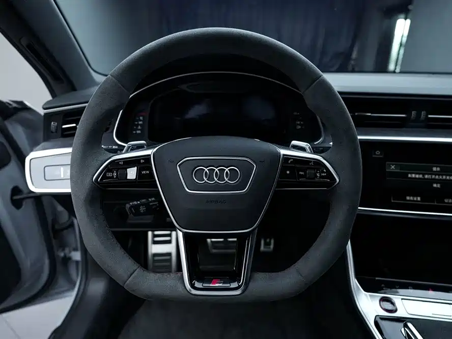 AUDI S7