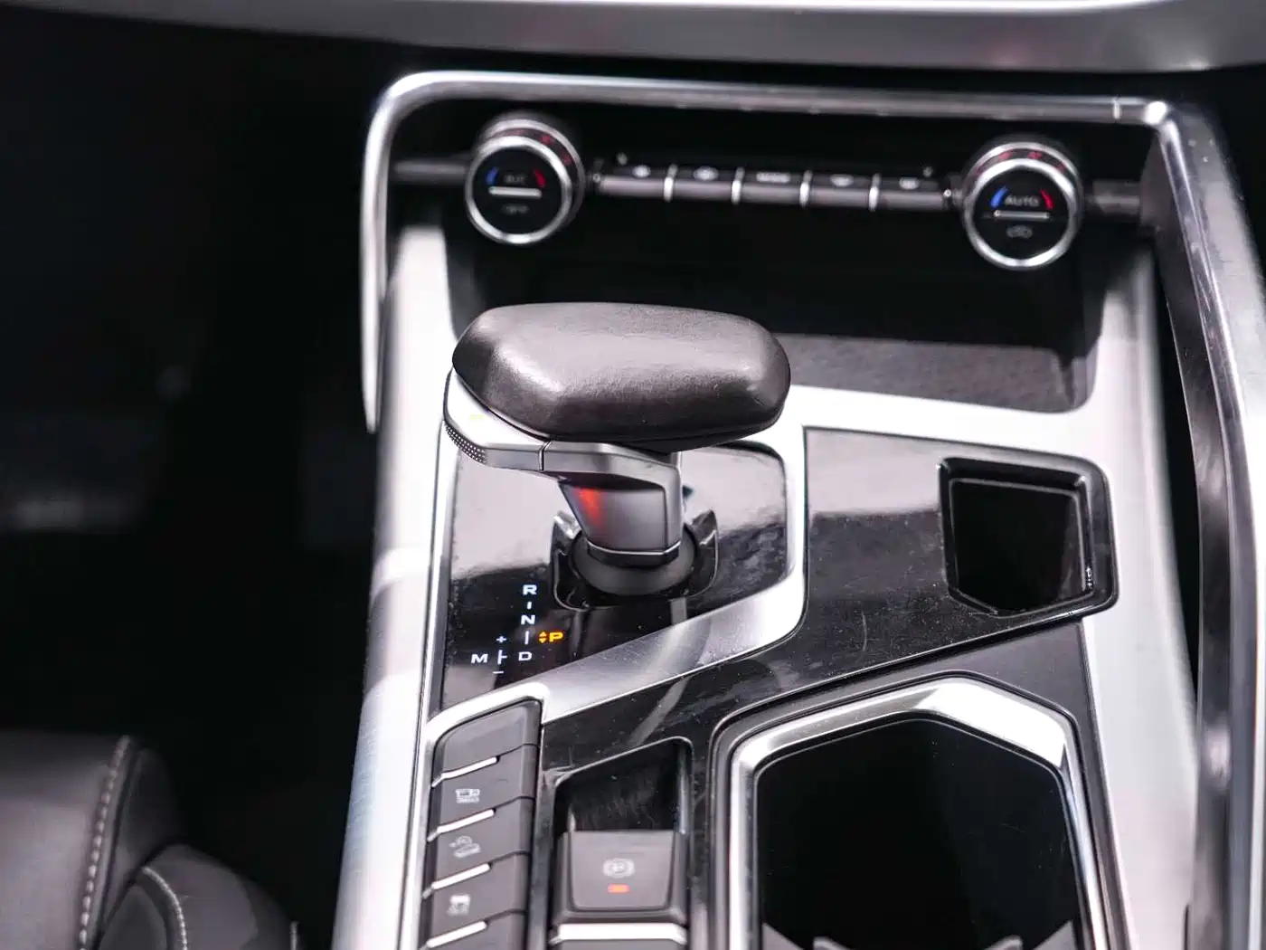 GEELY AUTOMOBILE XINGYUE