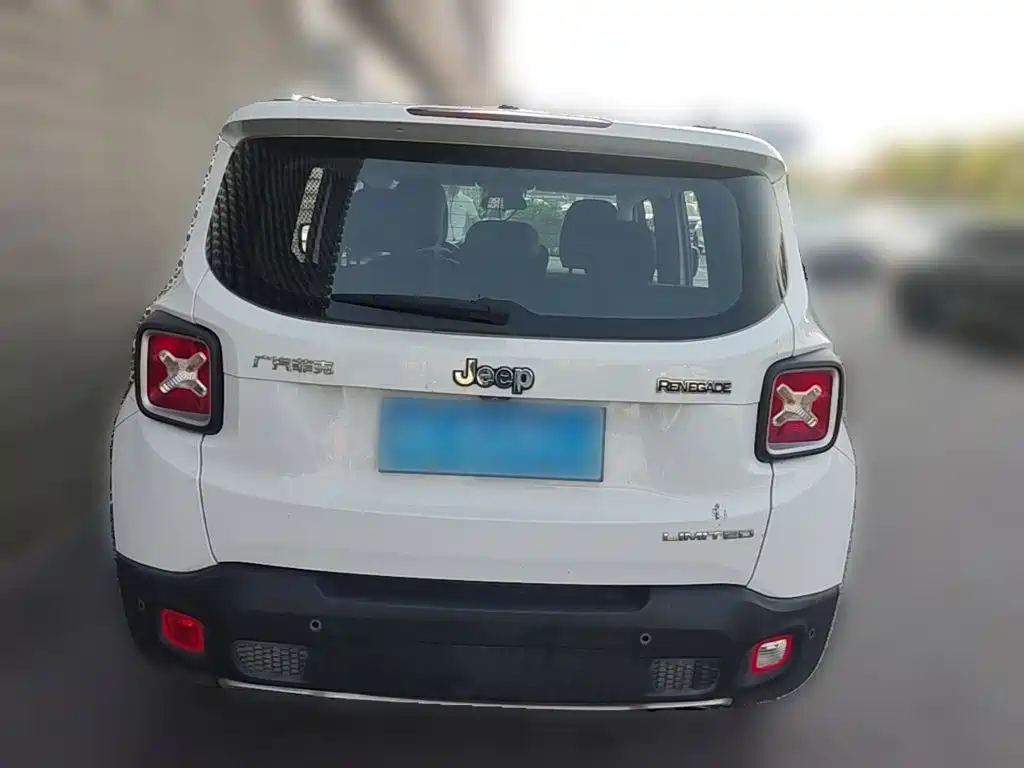 Jeep Renegade 2018 2018 Connected Large Screen Edition 180T Automatic Smart