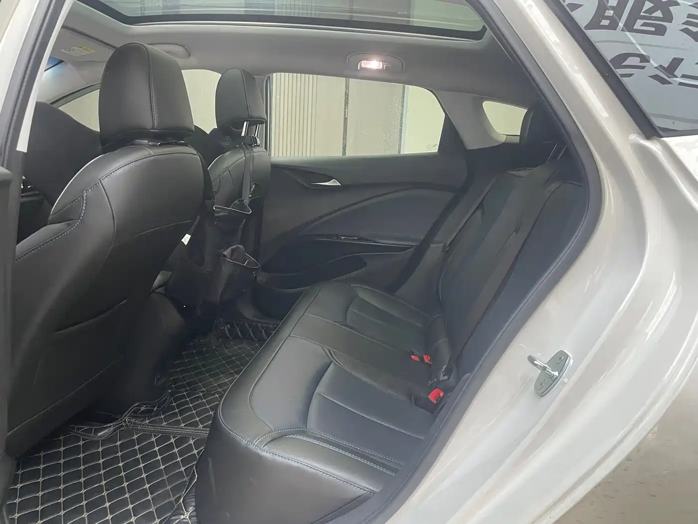 Buick Velite 6 2023 430km Premium Edition фото 16