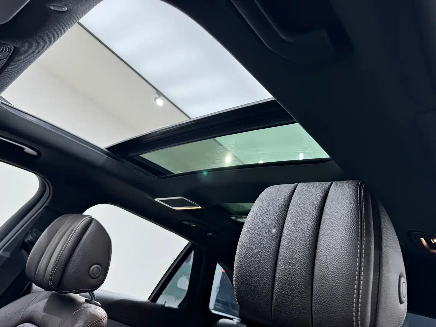 Mercedes-Benz GLC 2021 GLC 260 L 4MATIC Sporty фото 20
