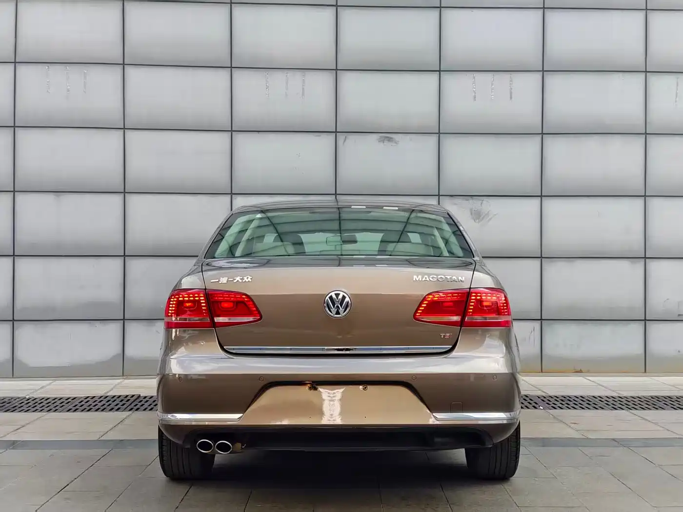 Volkswagen Magotan 2015 1.8TSI Luxury фото 5