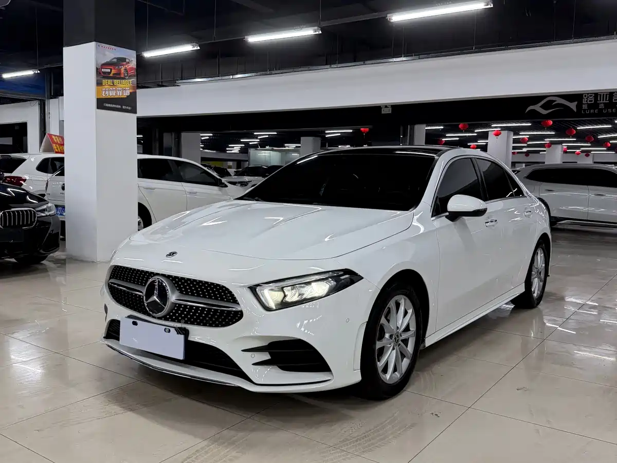 Mercedes-Benz A-Class 2021 A 200 L Sport Sedan Dynamic Type