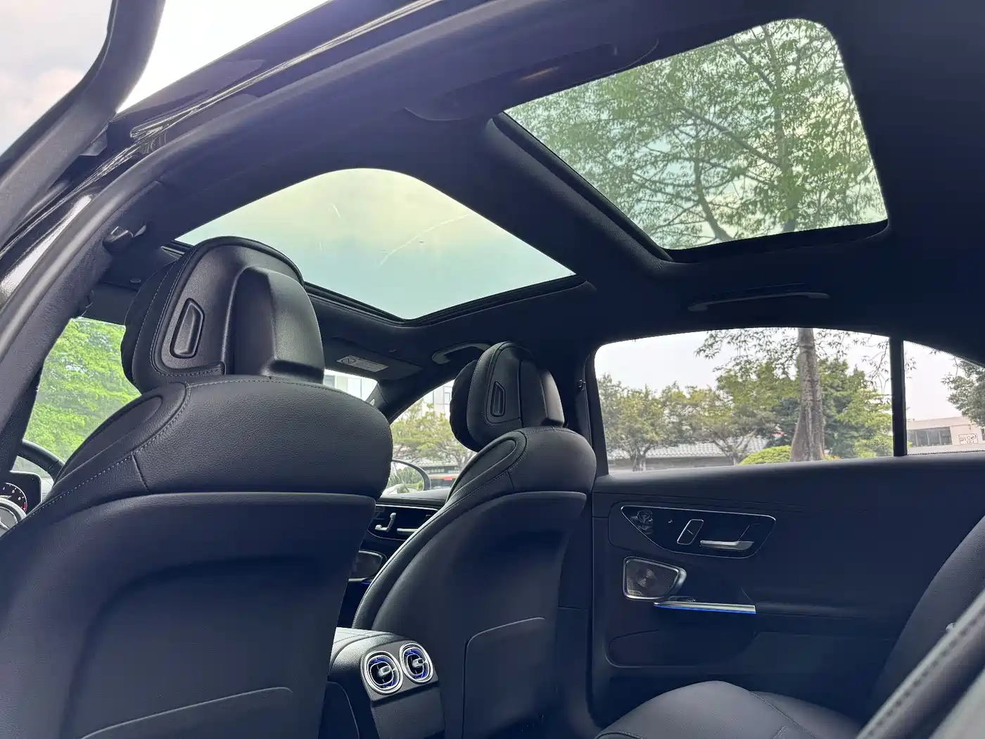 Mercedes-Benz C-Class 2024 Facelift C 260 L Sport фото 18