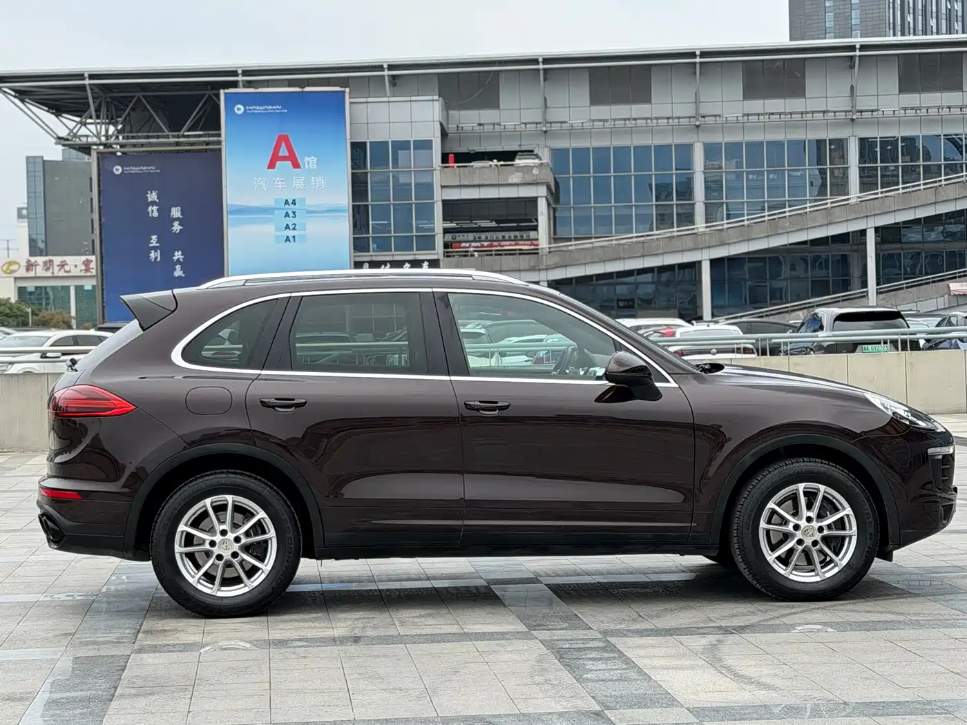 Porsche Cayenne 2016 Cayenne 3.0T фото 8