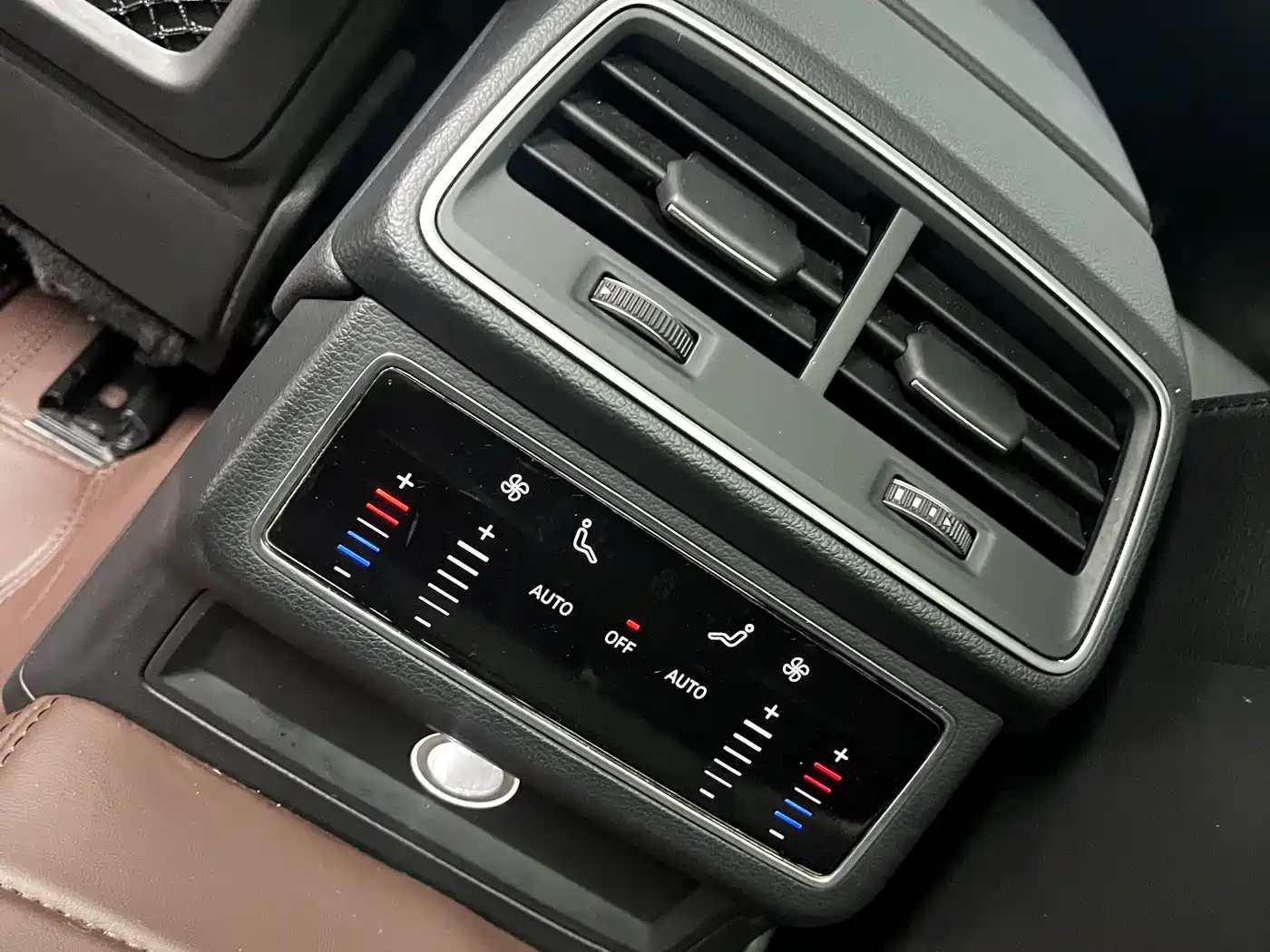 Audi A6L 2019 45 TFSI Premium Elegance фото 14