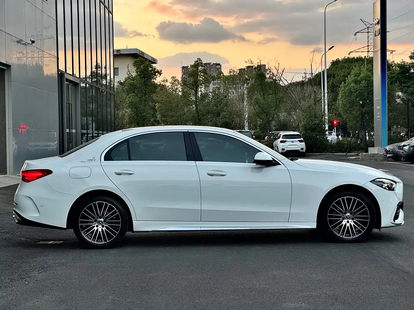 Mercedes-Benz C-Class 2022 C 260 L Sport Edition фото 5
