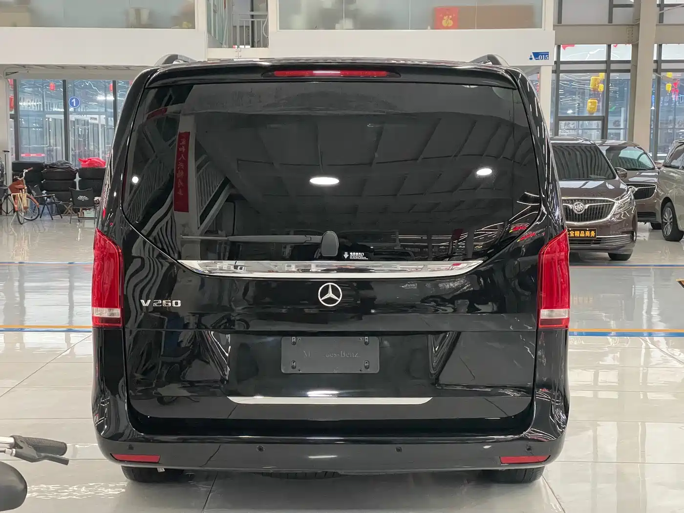 Mercedes-Benz V-Class 2020 V 260 Luxury Edition фото 10