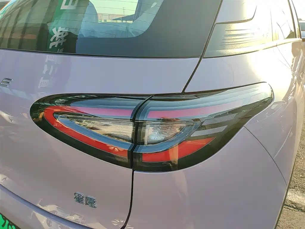 Geely Galaxy Starry Wish 2026 Model 310km Dream Edition фото 8