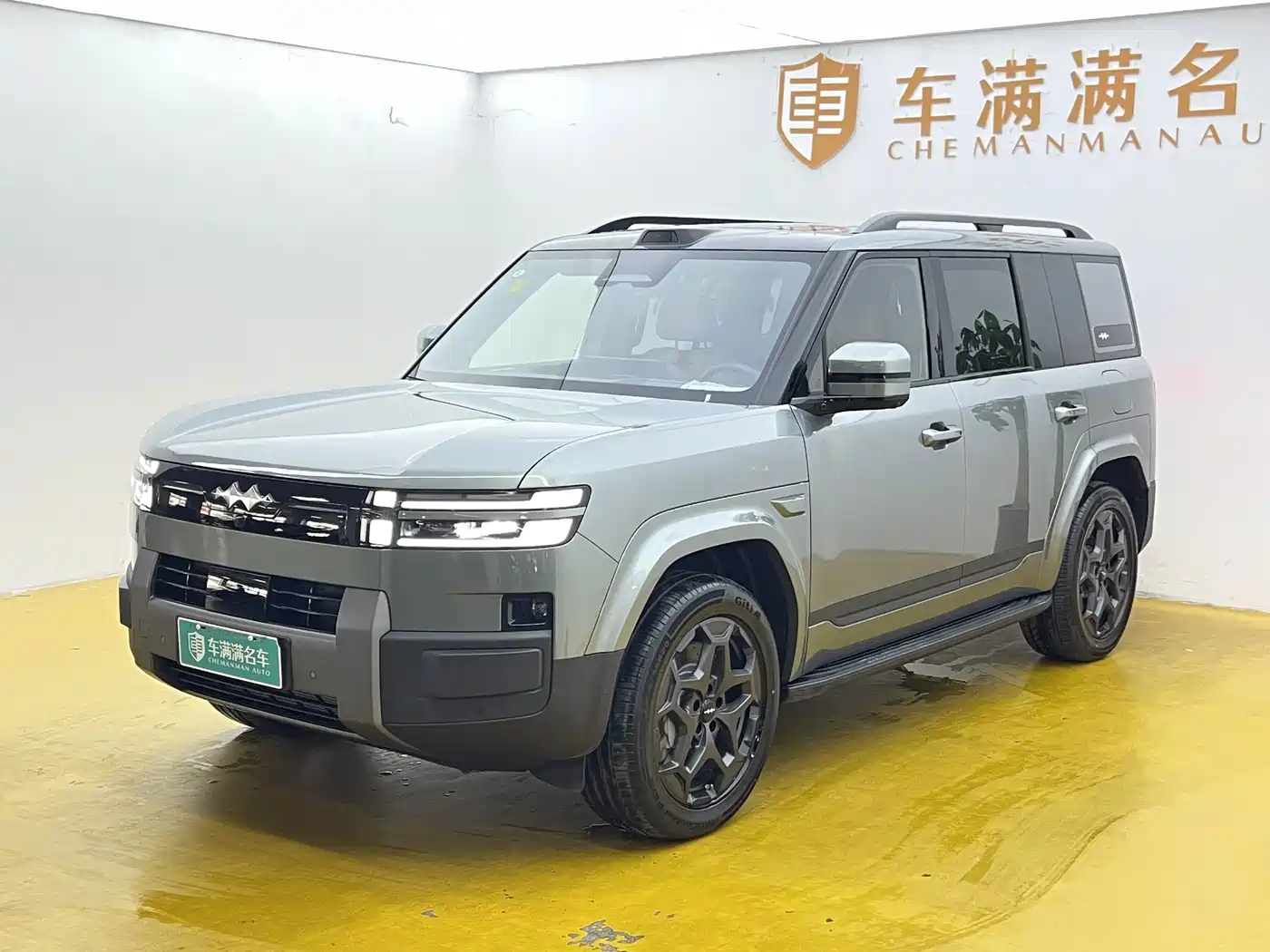 Fang Cheng Bao Titanium 7 2026 2025 AWD Base Model