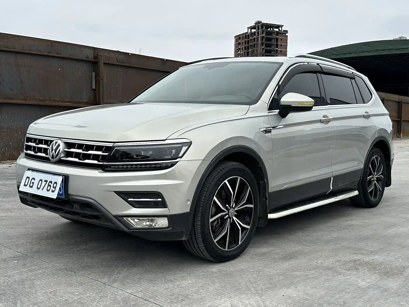 Volkswagen Tiguan L 2017 380TSI Automatic 4WD Flagship Edition фото 10