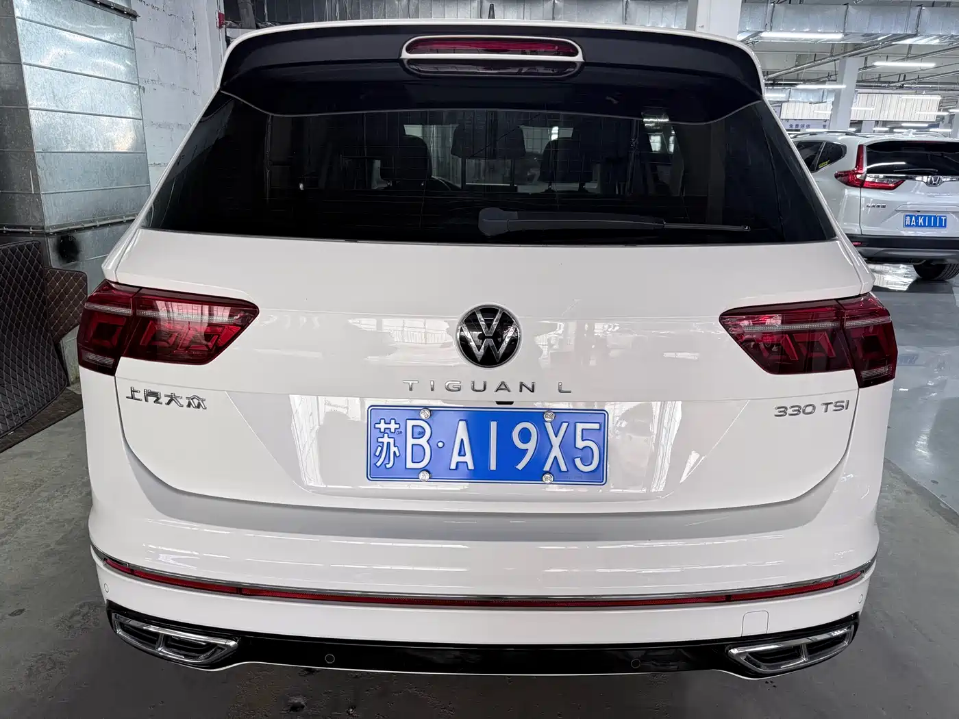 Volkswagen Tiguan L 2022 330TSI Auto 2WD R-Line Premium Edition фото 18